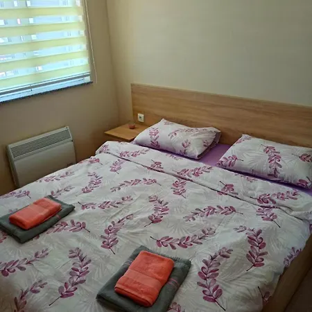 Gondola 121 شقة *